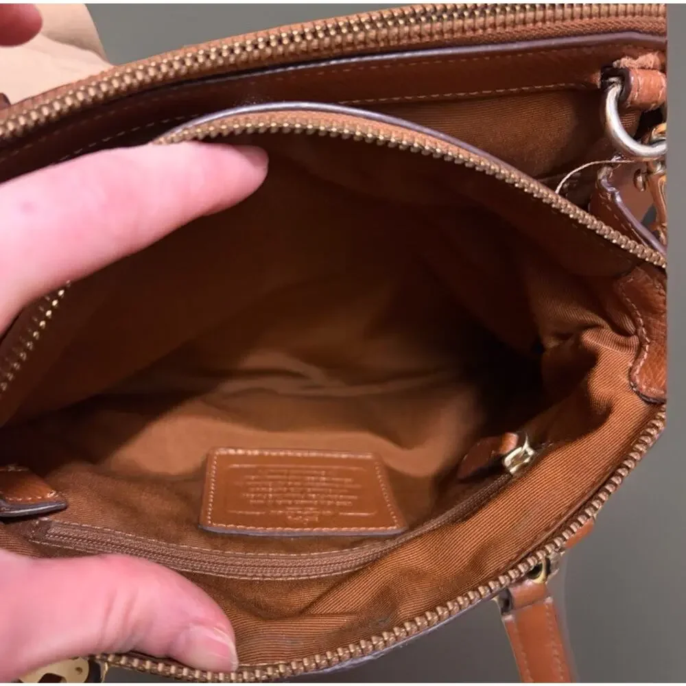 Coach - Christie Carryall Saddle Gold Two Way Handbag With strap & Charm - Picture 12 of 14